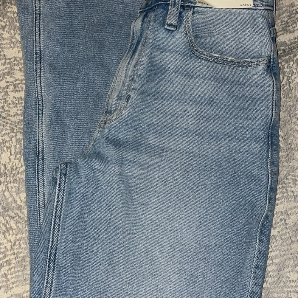 90s Jeans - Picture 3 of 4
